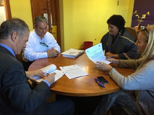 firma-contrato-suministro-vechiculos-policia-local