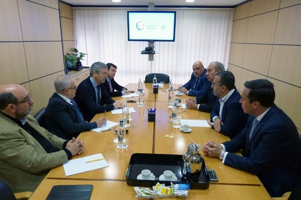 mariano-cejas-cs-durante-la-reunion-con-los-representantes-de-la-confederacion-canaria-de-empresarios
