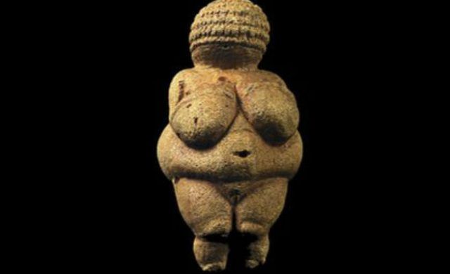 venus-de-willendorf-n