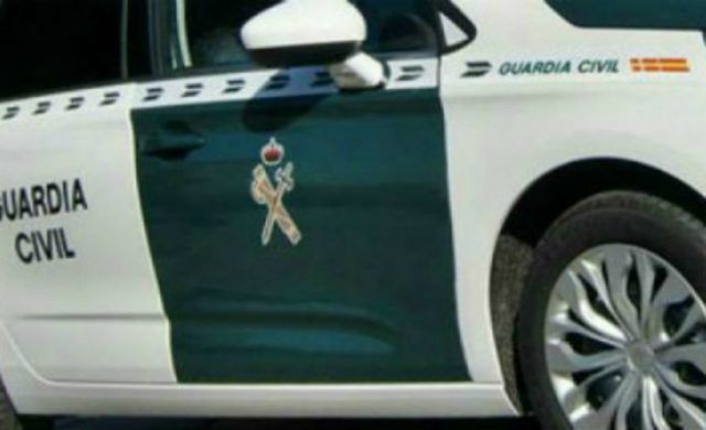 guardia-civil-normal-672xxx80-2