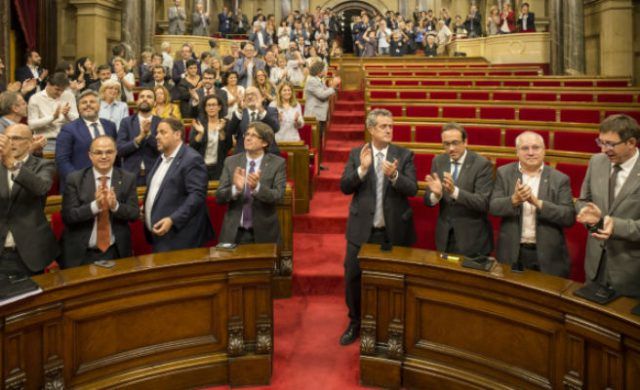 parlament-transitoriedad-n