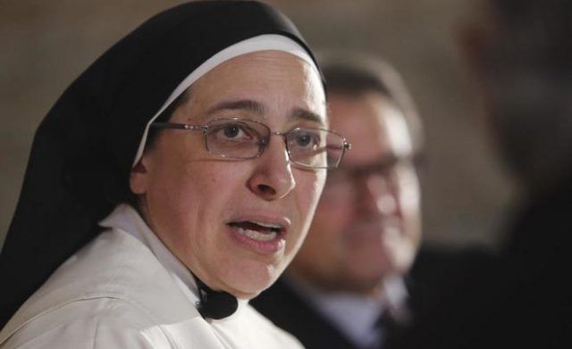 sor-lucia-normal