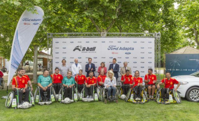 insuperables_ford_adapta_a_ball_n