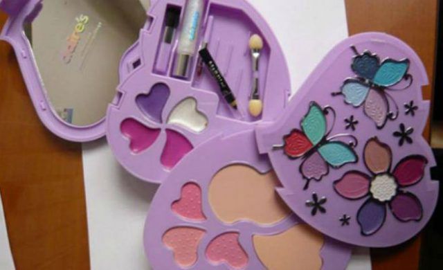 kit-maquillaje-a