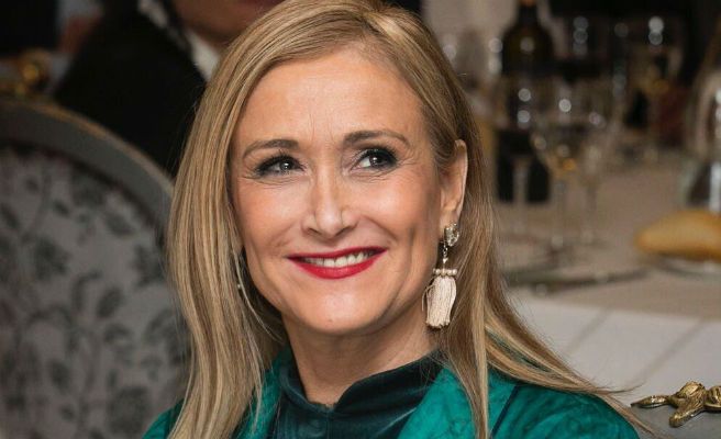 Cifuentes pide la «baja temporal» de militancia del PP a través de Instagram y citando a Roosevelt