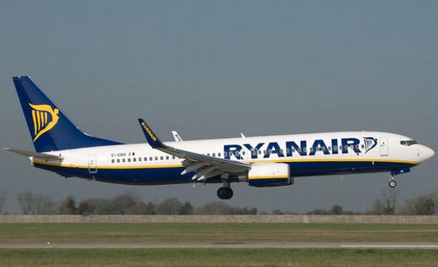 ryanair_n-672xxx80