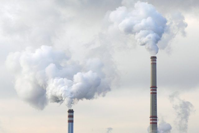 humo chimenea contaminacionj
