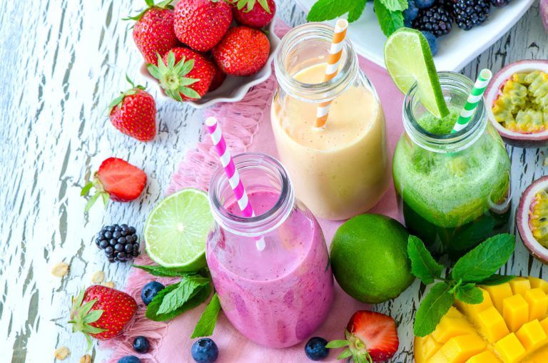 Cinco tips para preparar batidos saludables