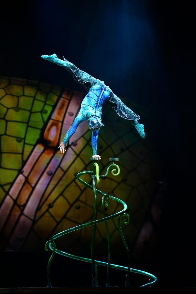 OVO_2HandBalancing (2)