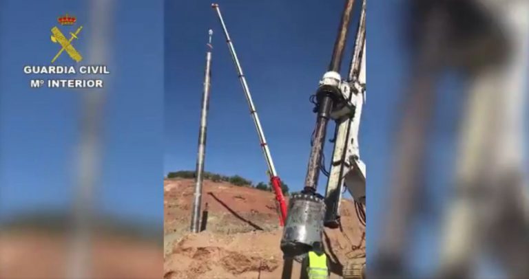 Se retrasa la entrada de los mineros que rescatarán a Julen: hay que volver a perforar