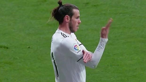 Competición no sanciona a Bale por el corte de mangas en el Metropolitano