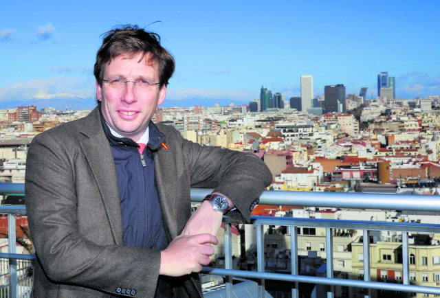 FOTO ALMEIDA