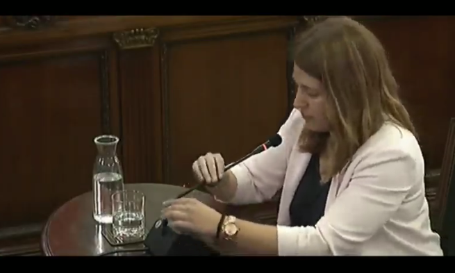 Marta Pascal recomendó a Puigdemont la convocatoria de elecciones para evitar la vía unilateral