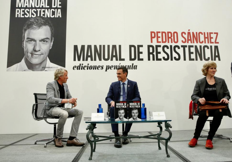 Pedro Sánchez anuncia que donará todos los beneficios de su libro a los más necesitados