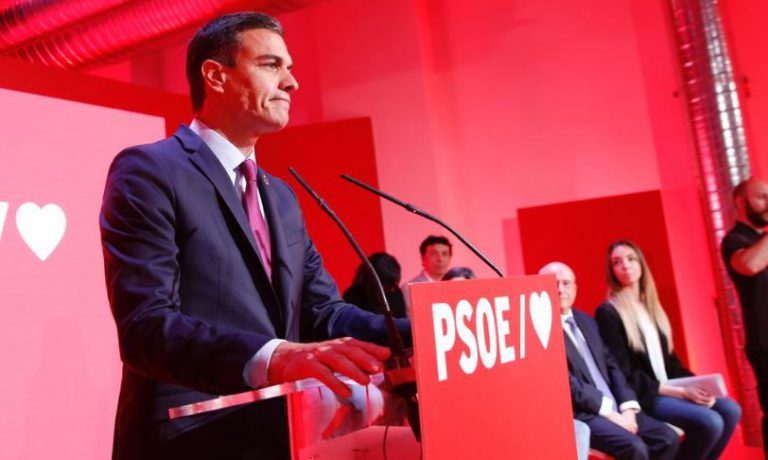 Sánchez promete un país «luminoso», frente a la España «en blanco y negro» que quieren otros