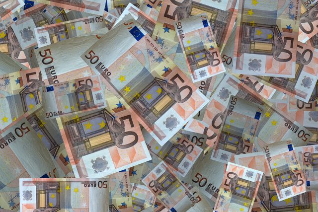 50 euros