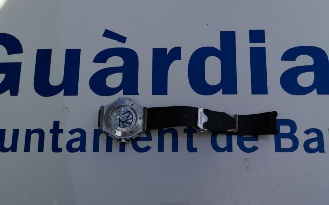 RELOJ