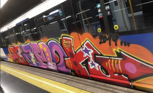 graffiti metro Madrid