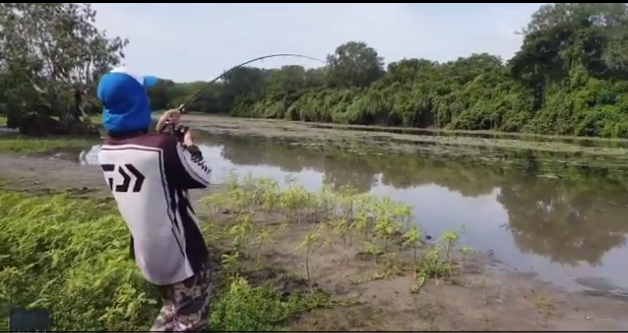 Pescando en un río de Australia