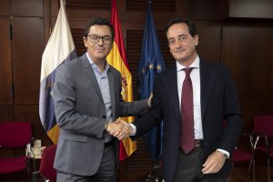 Firma Del Contrato De La Segunda Fase De La Carretera De La Aldea 2