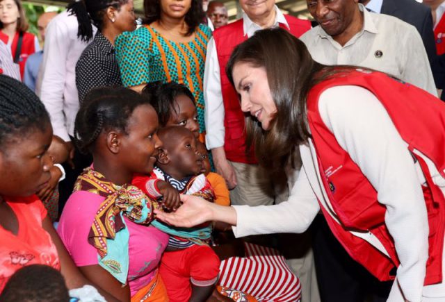 Reina Mozambique cara niños