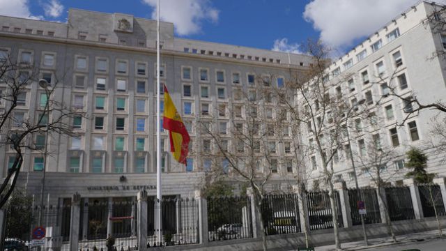 ministerio defensa bandera