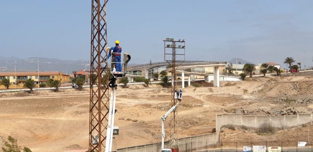 Trabajos Mejora Iluminación Campo De Fútbol De Melenara 1