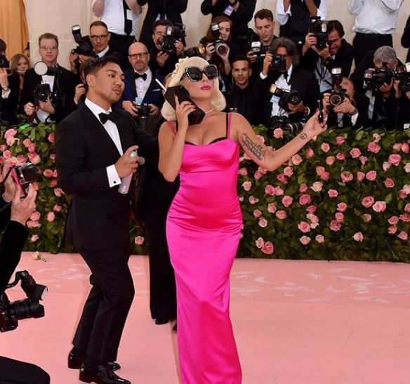 Los modelitos más impactantes de la alfombra roja de la gala MET 3 lady gaga 3