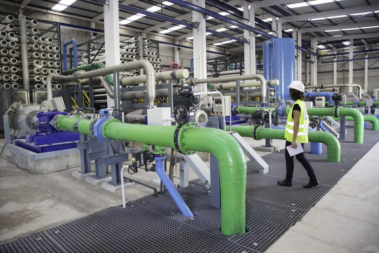 Claves para un mantenimiento eficiente en la industria hidráulica