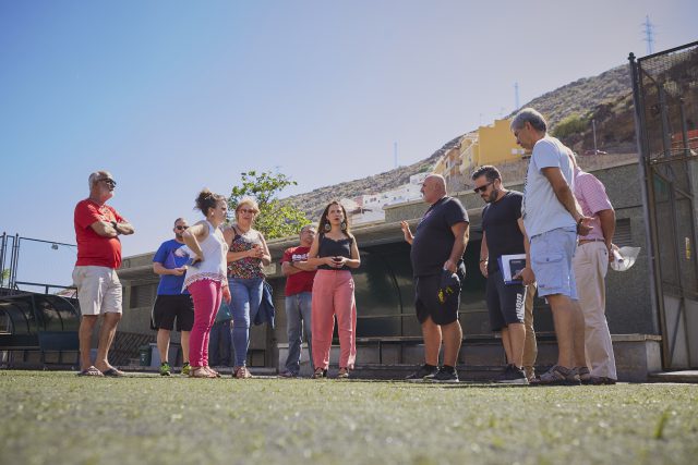 La Alcaldesa En El Campo De Futbol María Jiménez