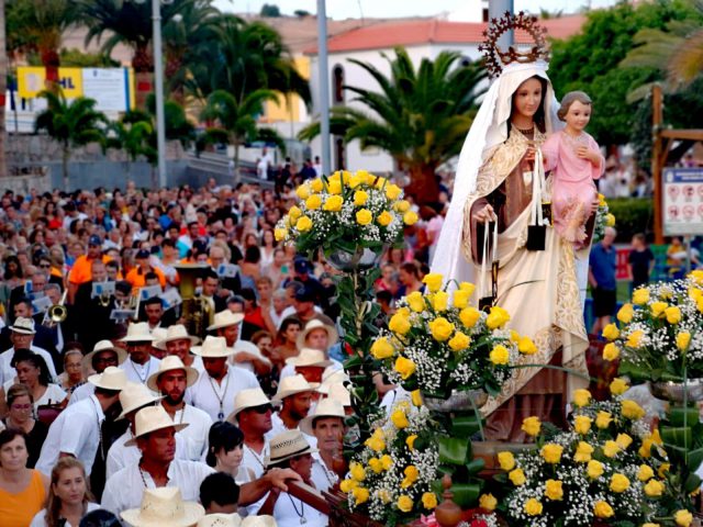 Procesión Terrestre Virgen Del Carmen Arguineguín