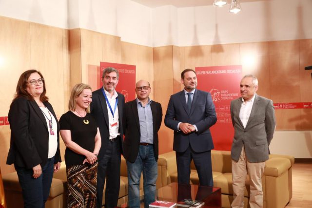Reunión CC-PNC y Psoe en Madrid 1