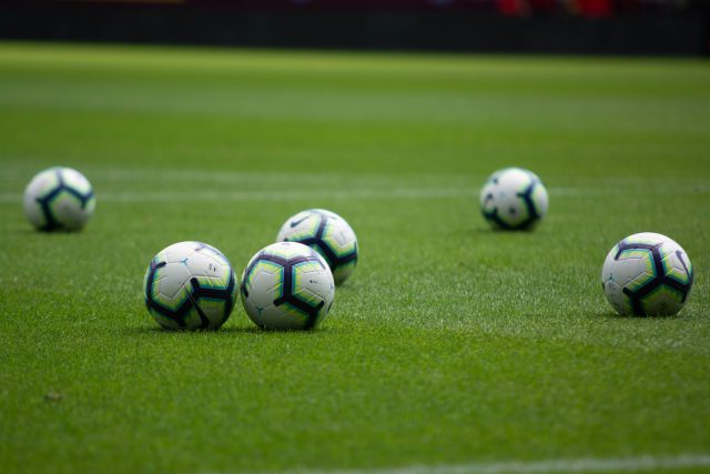 futbol-pelotas