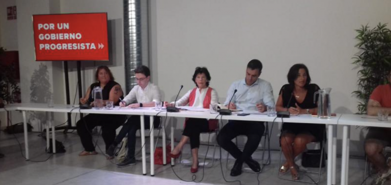 Sánchez y Celaá hablan con el sector educativo sobre la «rapidez» para «activar cambios» en la educación
