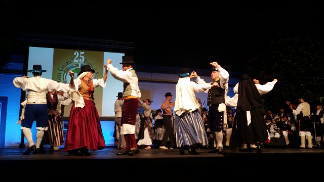 La Agrupación Folklórica Estrella Y Guía Durante Su Actuación En El Festival El Pasado Año