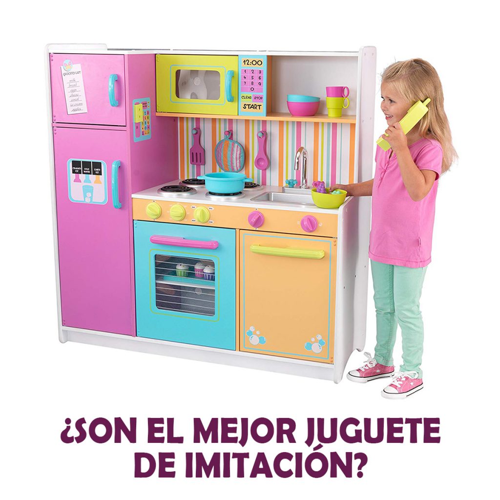 Jannie Juega con la Cocina de Juguete Deluxe