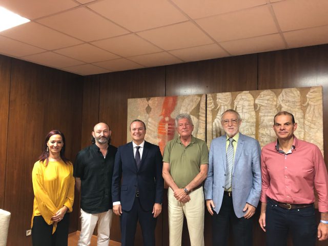 El Ayuntamiento de Las Palmas de Gran Canaria muestra su compromiso con la Fundación Vicente Ferrer 2 vicenteferrer1