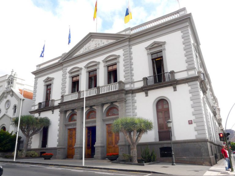 El Ayuntamiento de Santa Cruz abona facturas por casi 1 millón de euros a proveedores de Viviendas Municipales