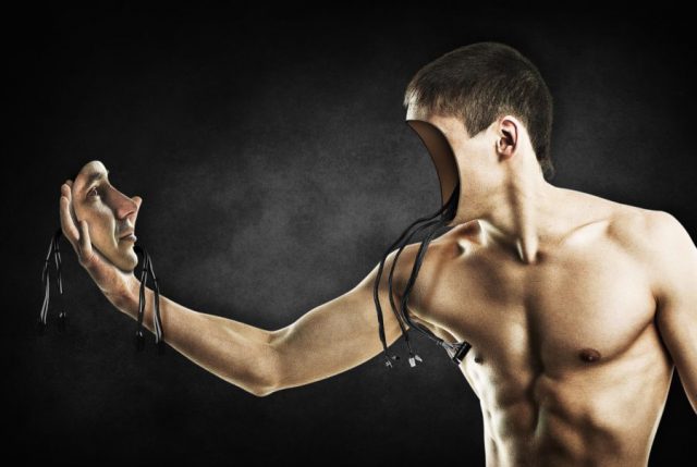 man-845847_1280-900x603