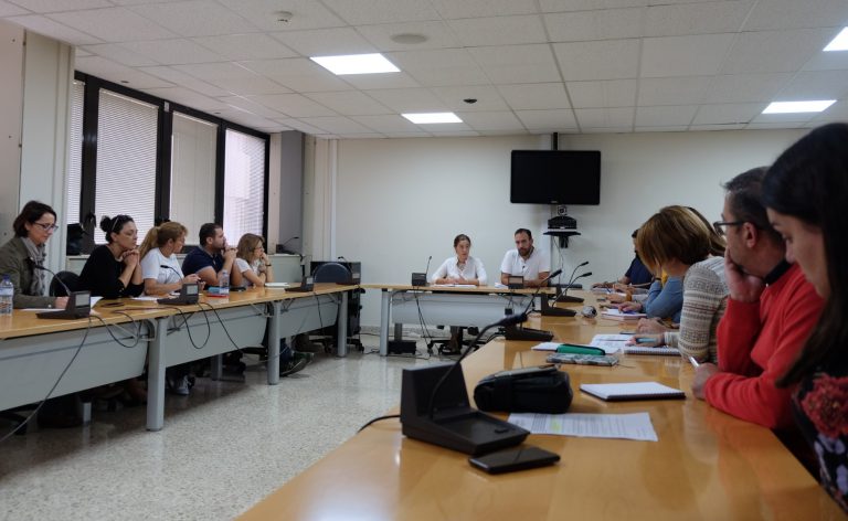 Derechos Sociales presenta el proyecto de la renta ciudadana a los ayuntamientos grancanarios