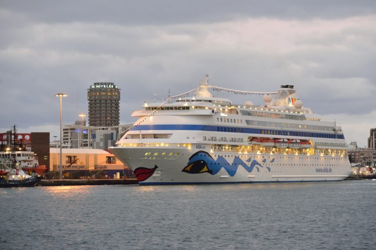 Las Palmas de Gran Canaria espera a seis cruceros en el fin de semana
