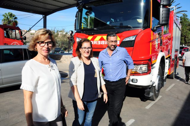 Presentacion Camion De Bomberos14