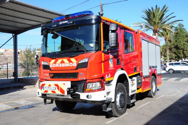 Presentacion Camion De Bomberos22