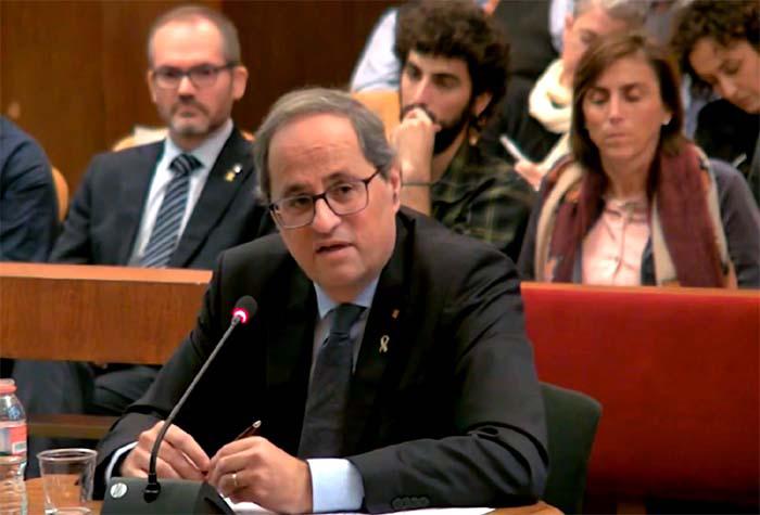 Torra, juzgado por negarse a retirar los lazos amarillos de la Generalitat