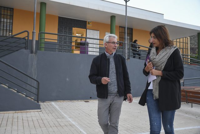 Andrés Raya y Yaiza López Landi en el Centro Ciudadano El Rocío
