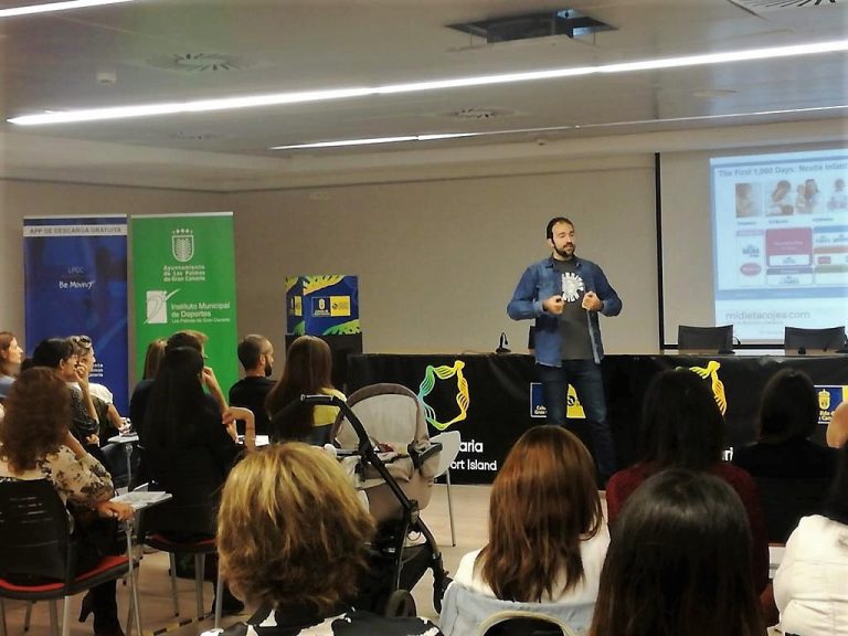 El IMD promueve los hábitos saludables a través de una charla-coloquio impartida por el nutricionista e influencer Aitor Sánchez