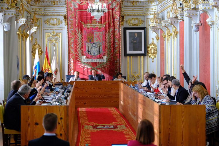 El Ayuntamiento modificará el Plan General de Ordenación para ampliar y mejorar el cementerio de San Lázaro y su entorno