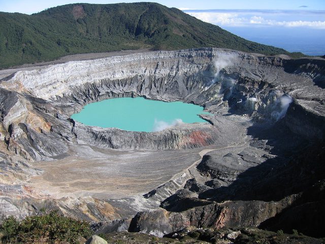 20200117 Foto 3_Cráter del volcán Poás_Costa Rica