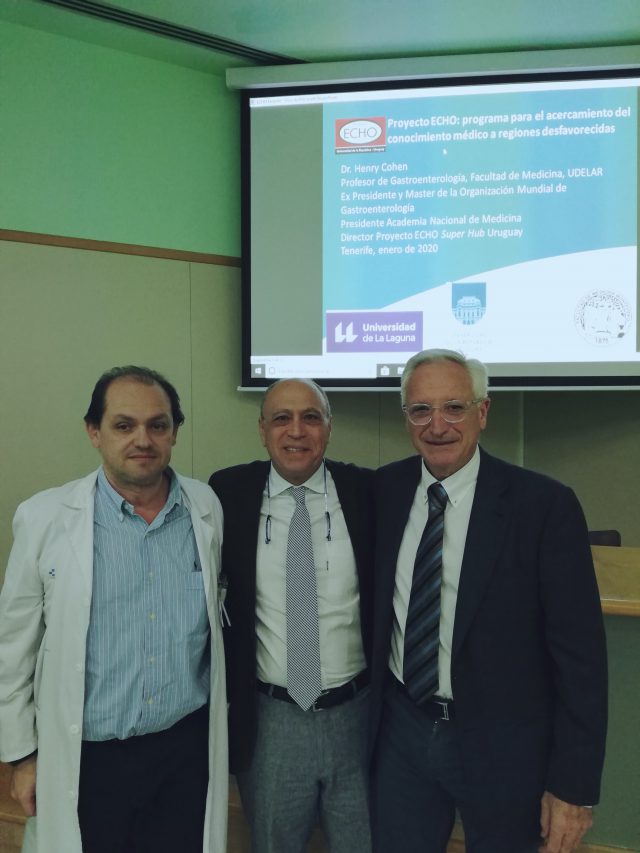 El Dr García Dopico Subdirector Huc Con Los Doctores Cohen Y Quintero Durante La Sesión Clínica Proyecto Echo