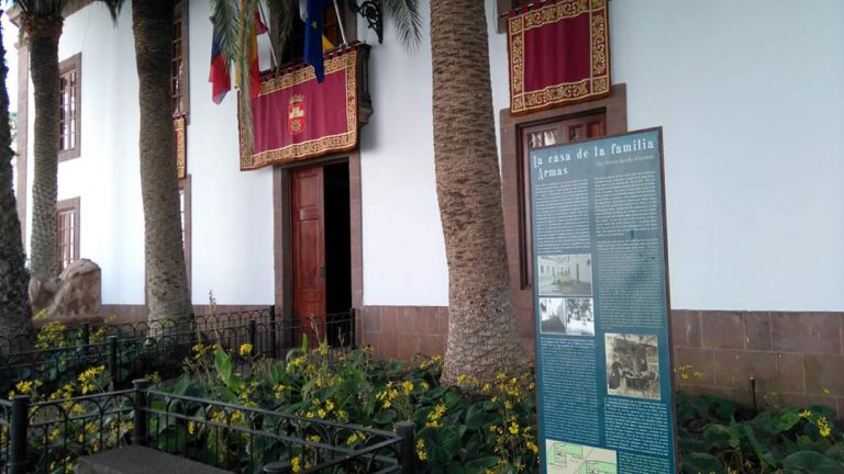 El Ayuntamiento de Agaete amplía con Radio ECCA la oferta formativa para hacer soportable el confinamiento a los vecinos